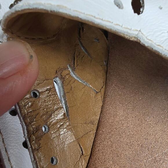 Clarks Artisan Sandals Palima Palm Laser Cut Thong Cork Wedge White Womens Sz 8 - Picture 10 of 11